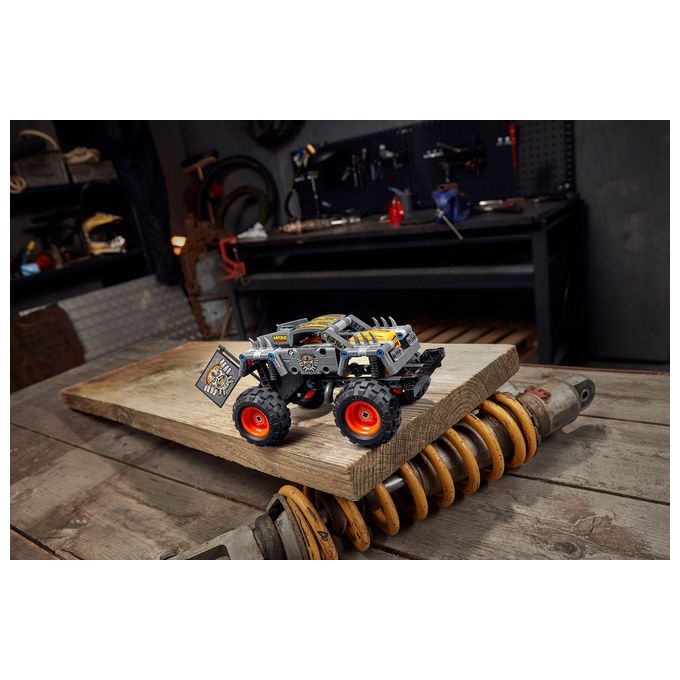 LEGO Technic Monster Jam Max-D