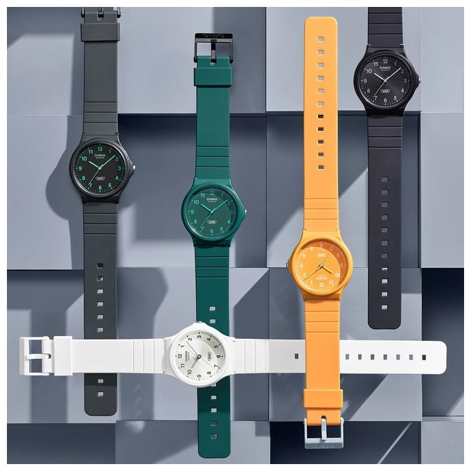 Casio Orologio Uomo Standard Yellow
