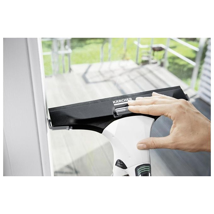 Aspiragocce Karcher wv5 plus battery