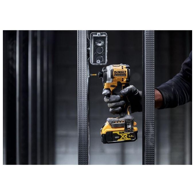DeWalt DCF850NT-XJ Trapano Avvitatore Battente a Batteria