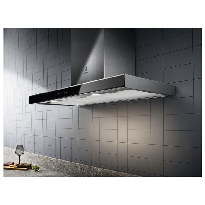 Electrolux LFT766X Cappa Aspirante a Parete Classe energetica A 720 m3-h 3 Velocita' + Intensiva Illuminazione LED Connessione Hob2Hood Touch Control 60 cm Acciaio Inox + Vetro