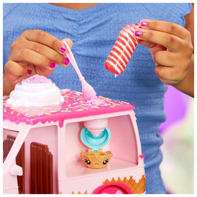 MGA Entertainment Yummiland Lipgloss Truck Roulotte per Bambola