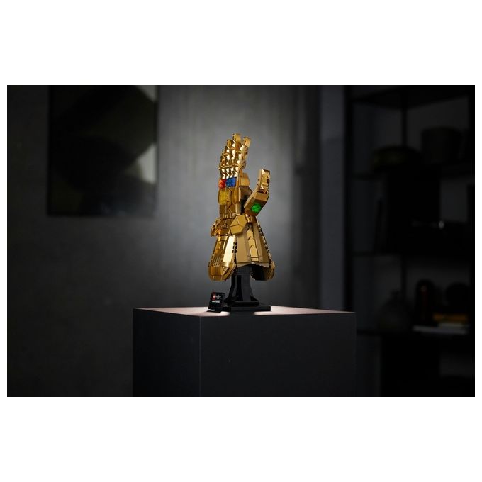 LEGO Super Heroes Marvel 76191 Guanto dell'Infinito di Thanos, Modello da Costruzione Avengers da Collezione, Set per Adulti