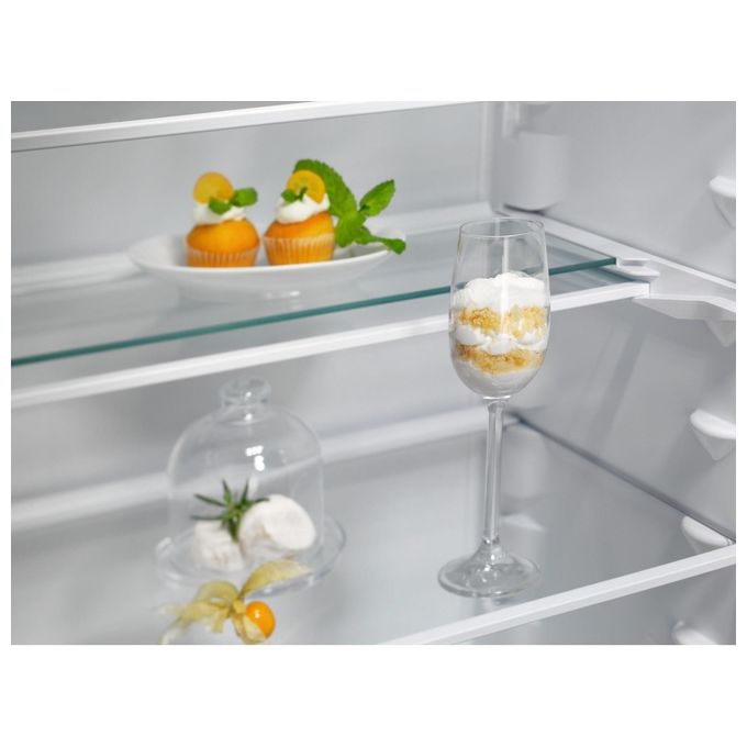 Electrolux ENP7MD18S Serie 700 Frigorifero da Incasso 249 L 177 cm Classe D 35 dB No Frost GreenZone+ colore Inox