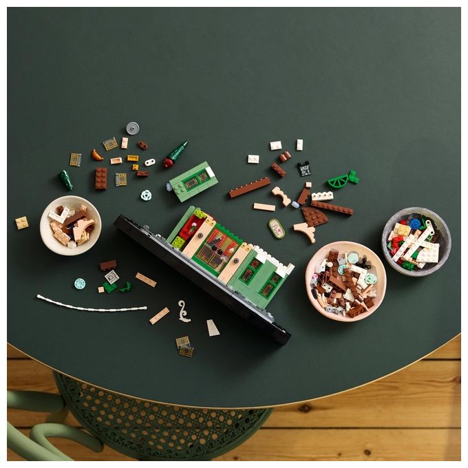 LEGO 10362 Icons Kit Modellismo Fai da Te per Adulti con Libreria Decorativa e Café Francese 1101 Pezzi colore Nero