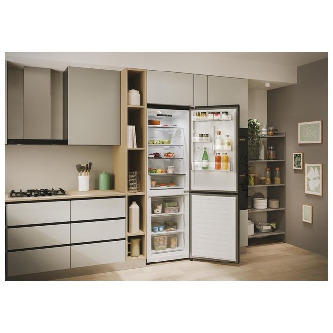 [ComeNuovo] Candy CNCQ2T618EB Frigorifero Combinato Capacita' 355 Litri Classe energetica E Raffreddamento No Frost colore Nero