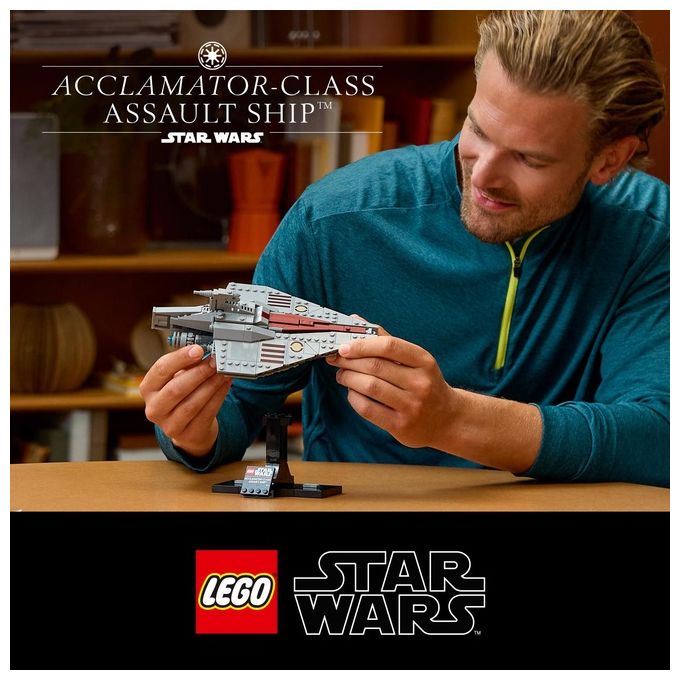 LEGO Star Wars 75404 Nave d'Assalto Classe Acclamator, Modellino da Costruire di Astronave da Collezione con Supporto, Idea Regalo di Compleanno per Adulti, Uomo, Donna e Fan dell'Attacco dei Cloni