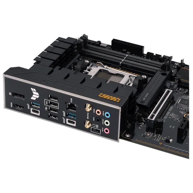 ASUS TUF GAMING B650-PLUS WIFI Scheda Madre Gaming ATX AMD B650 AM5 DDR5 4xPCI 4.0 WiFi 6 (802.11ax) Intel 2.5Gb Ethernet Realtek 7.1 3xM.2 4xSATA 6GB-s Aura Sync RGB Nero