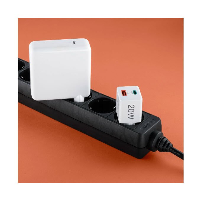 Hama 00201991 Caricatore da Rete Fast Charge USB-C USB-A 20 W Power Delivery Quick Charge colore Bianco