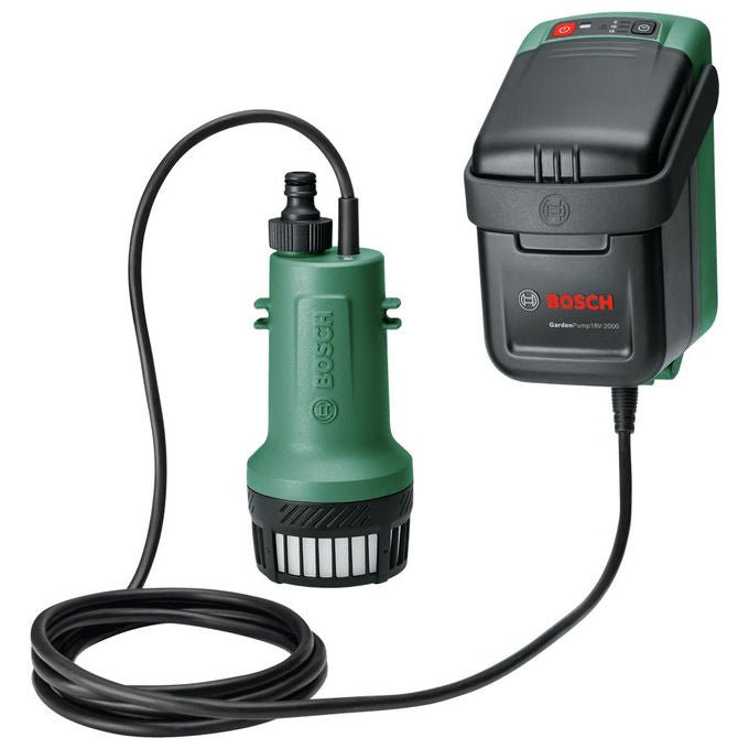 Bosch 06008C4202 GardenPump18V-2000 Pompa a batteria 2000 l-h 18 V 2.5 Ah colore Nero Verde