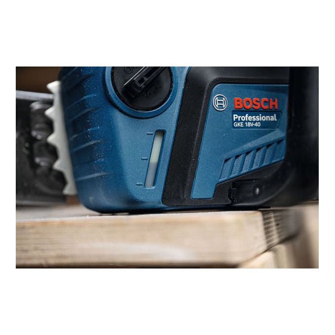 Bosch GKE18V40 Pro Motosega a Batteria con Tecnologia BITURBO Brushless e Sistema OptiCut Lunghezza Barra 40 cm colore Nero