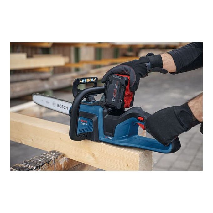 Bosch GKE18V40 Pro Motosega a Batteria con Tecnologia BITURBO Brushless e Sistema OptiCut Lunghezza Barra 40 cm colore Nero
