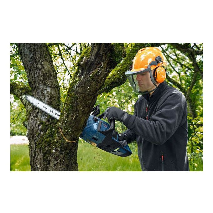 Bosch GKE18V40 Pro Motosega a Batteria con Tecnologia BITURBO Brushless e Sistema OptiCut Lunghezza Barra 40 cm colore Nero