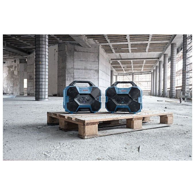 Bosch 06014A6000 GPB 18V-6 C Sistema di altoparlanti portatile 2.1 Potenza 24 W Subwoofer 40 W Bluetooth 5.4 IP54 colore Blu