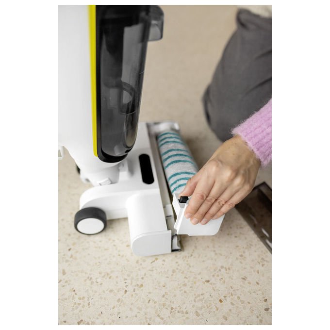 Kärcher 1.056-137.0 FCV 4 Dry Pet and Home Aspirapolvere 3-in-1 Senza sacchetto Secco e bagnato Autonomia 45 min Superficie pulita 200 m² colore Nero