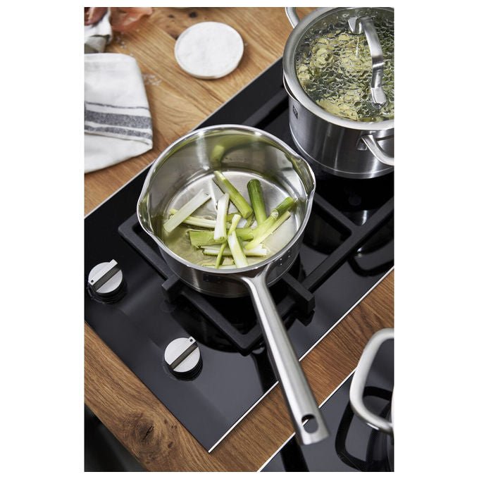 Zwilling 66920-005-0 TrueFlow Set di pentole 5 pezzi Acciaio inossidabile 18-10 con fondo SIGMA Classic+ e coperchi in vetro colore Argento