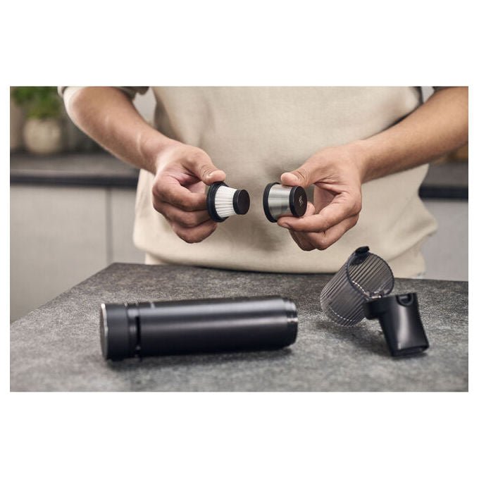 Zwilling 1030462 XTEND Aspirapolvere senza fili HEPA 12 V autonomia fino a 45 minuti colore Nero