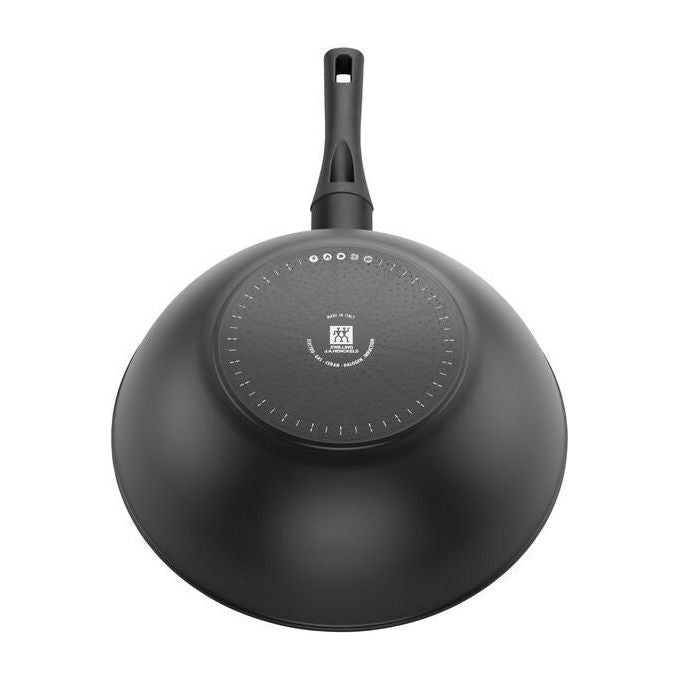 Zwilling 4009839685101 Madura Plus Wok Alluminio Rivestimento Antiaderente CERAFORCE TITANIUM Senza PFAS Adatto a Tutti i Piani Cottura incluso Induzione Fino a 150 °C colore Nero