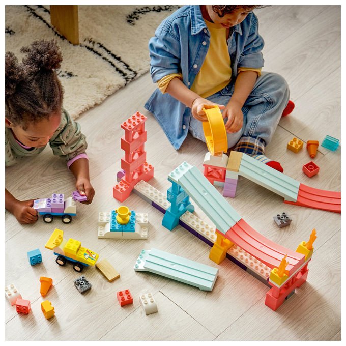 Lego 10478 DUPLO Town Set da costruzione Rampe Creative 3 in 1 con Veicoli 111 pezzi 2 Auto da Corsa 3+ anni