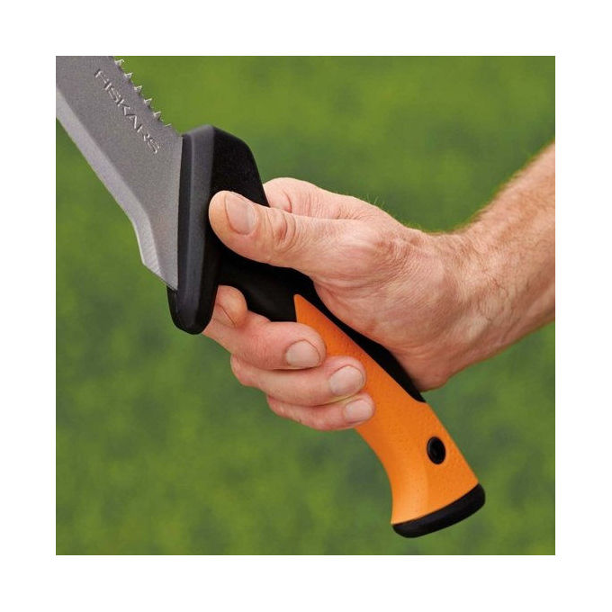 Fiskars 1051233 Roncola Seghettata Lama 23 cm con Fodero Lunghezza Totale 45 cm Peso 591 g Materiale Acciaio Temprato Plastica colore Nero Arancione