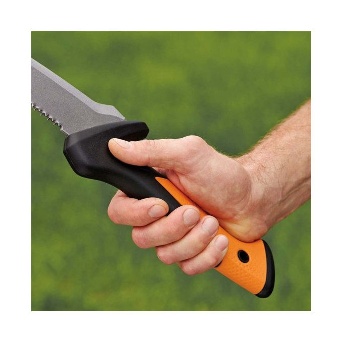 Fiskars 1051233 Roncola Seghettata Lama 23 cm con Fodero Lunghezza Totale 45 cm Peso 591 g Materiale Acciaio Temprato Plastica colore Nero Arancione
