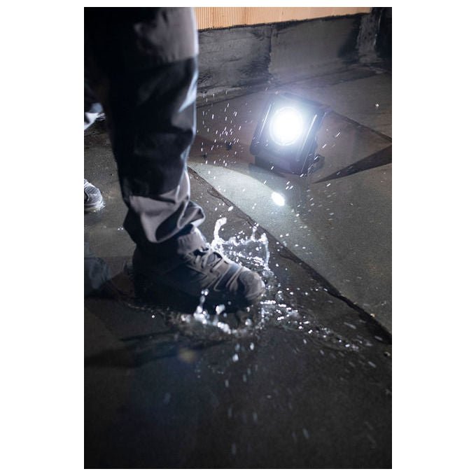 Brennenstuhl 6050MH60W Multi Battery Faretto da costruzione LED ibrido 6200lm IP65 IK08 colore Nero