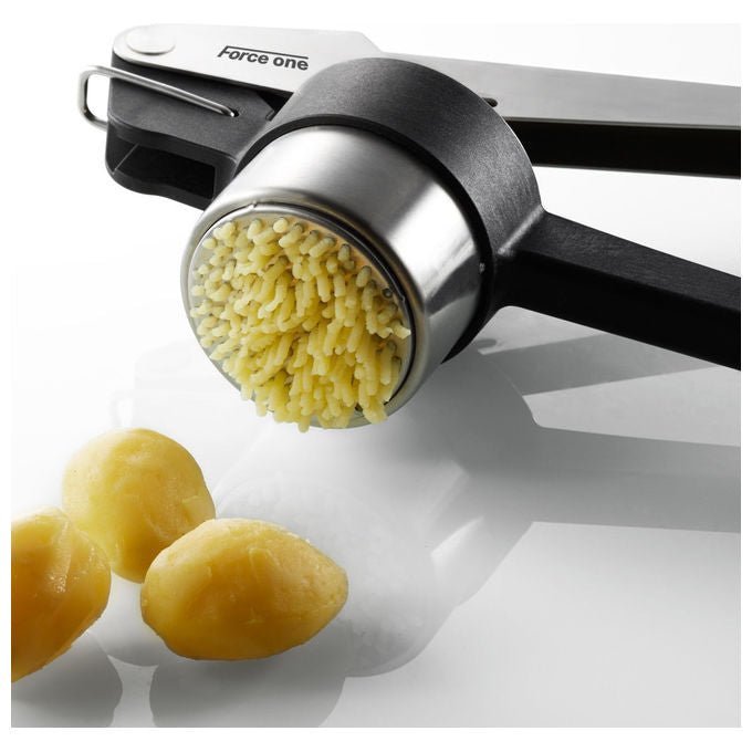 Gefu 13110 Schiacciapatate in Acciaio Inox con Parti Lavabili in Lavastoviglie colore Nero Acciaio inox