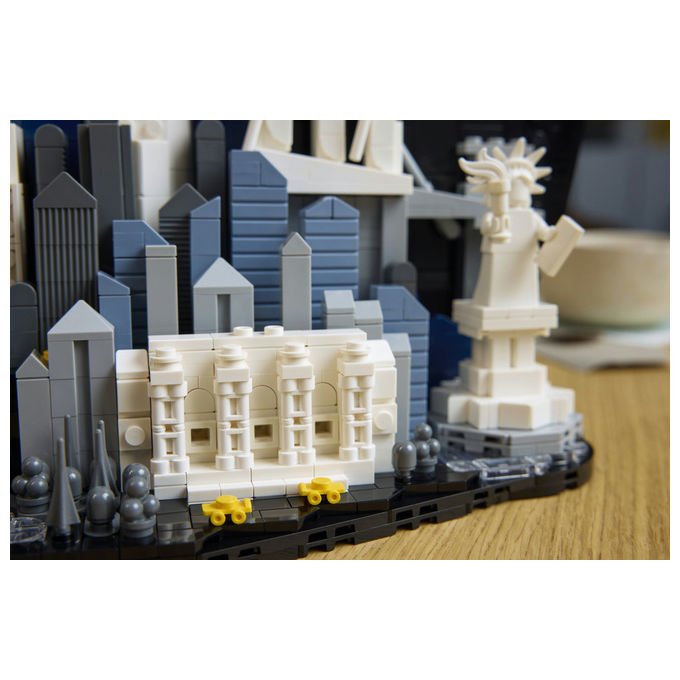 Lego 21066 Architecture New York City La Grande Mela Set Costruzioni per Adulti 1465 Pezzi colore Multicolore