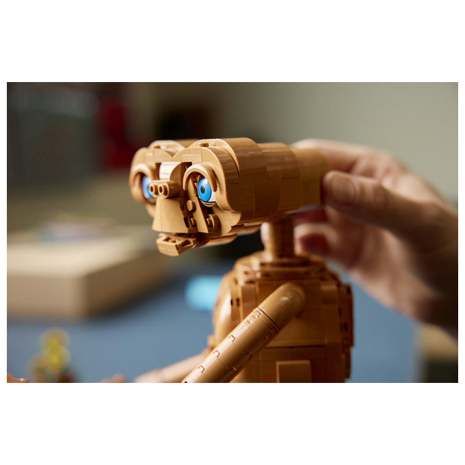 Lego 21370 LEGO Ideas Kit Modellismo per Adulti con Figura Aliena Fiori Finti e Mattoncino Luminoso colore Multicolore