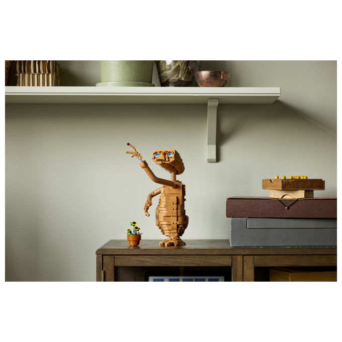 Lego 21370 LEGO Ideas Kit Modellismo per Adulti con Figura Aliena Fiori Finti e Mattoncino Luminoso colore Multicolore
