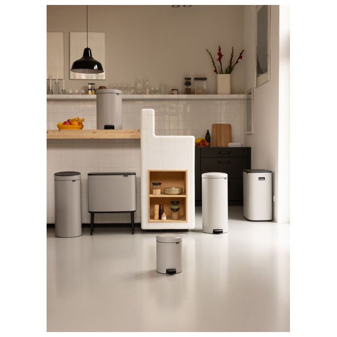 Brabantia 254406 NewIcon Cestino con Pedale Capacita' 20 L Materiale Acciaio Colore Grigio Soft