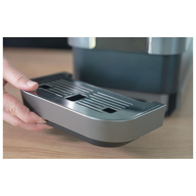 Unold 28835 LUCA Macchina da caffe' Automatica Capacita' serbatoio 1,2 L Pressione 19 bar Potenza 1470 W colore Nero Acciaio inox