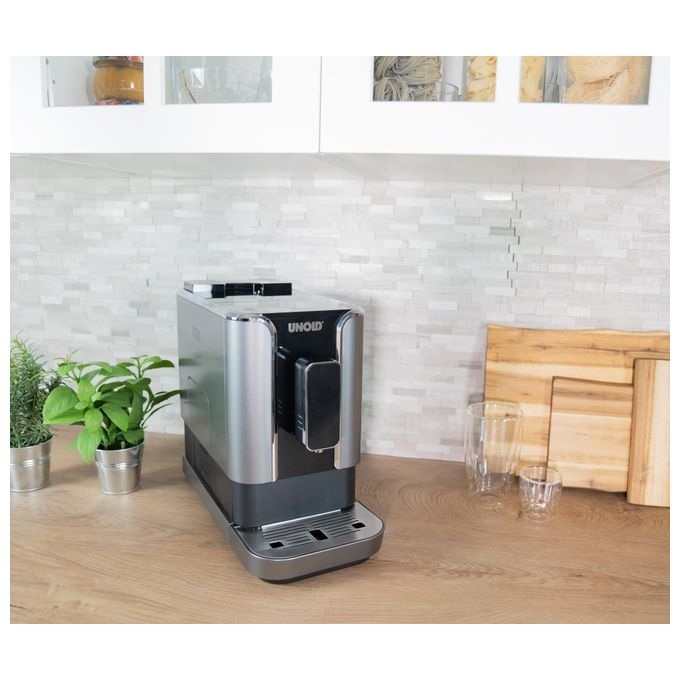 Unold 28835 LUCA Macchina da caffe' Automatica Capacita' serbatoio 1,2 L Pressione 19 bar Potenza 1470 W colore Nero Acciaio inox