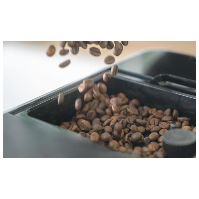 Unold 28835 LUCA Macchina da caffe' Automatica Capacita' serbatoio 1,2 L Pressione 19 bar Potenza 1470 W colore Nero Acciaio inox