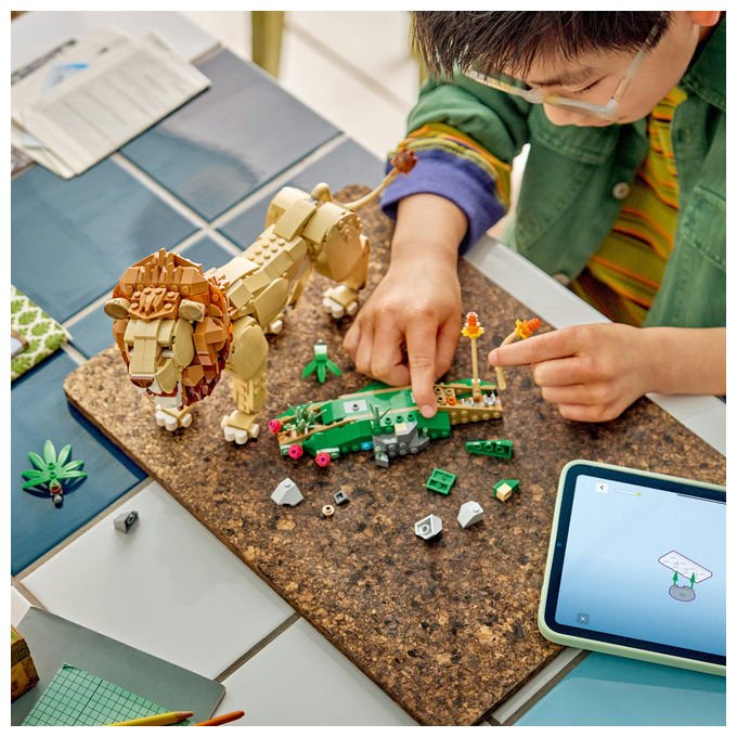 Lego 31386 Creator 3in1 Set Costruzioni Animali Selvatici Leone Maestoso 839 pezzi da 9 anni