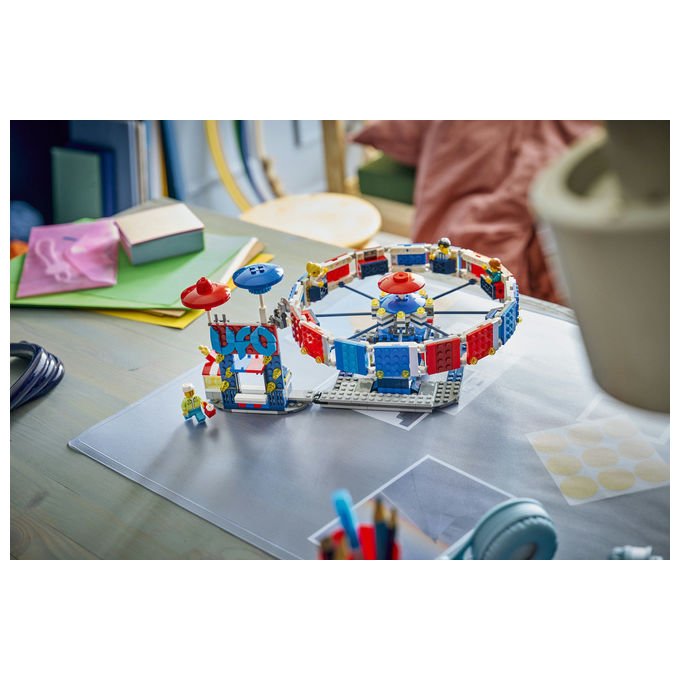 Lego 31389 Creator Set di Costruzione 3 in 1 Ruota Panoramica UFO Giostra 916 pezzi 4 Minifigure da 8 anni