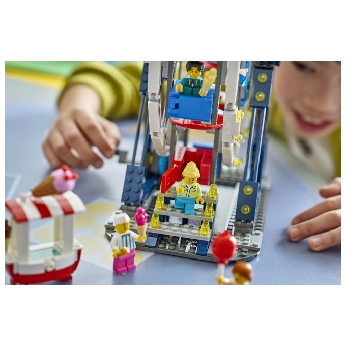Lego 31389 Creator Set di Costruzione 3 in 1 Ruota Panoramica UFO Giostra 916 pezzi 4 Minifigure da 8 anni