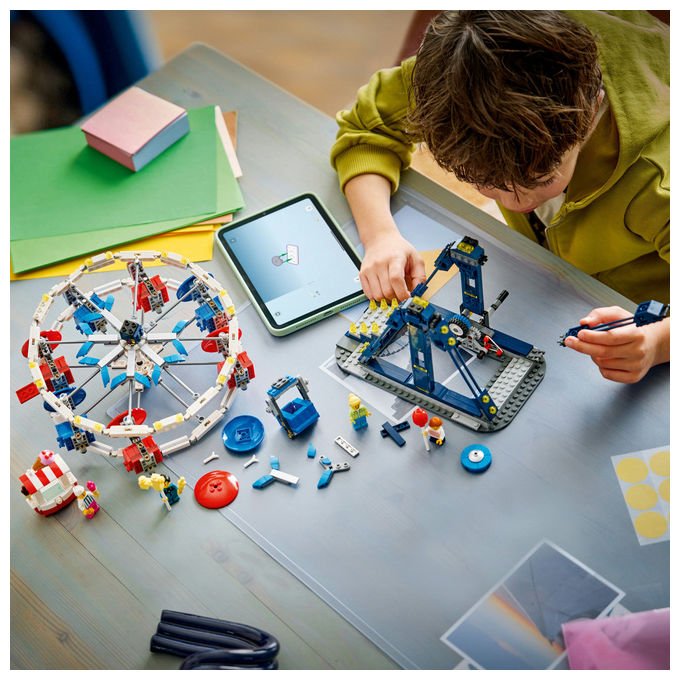 Lego 31389 Creator Set di Costruzione 3 in 1 Ruota Panoramica UFO Giostra 916 pezzi 4 Minifigure da 8 anni