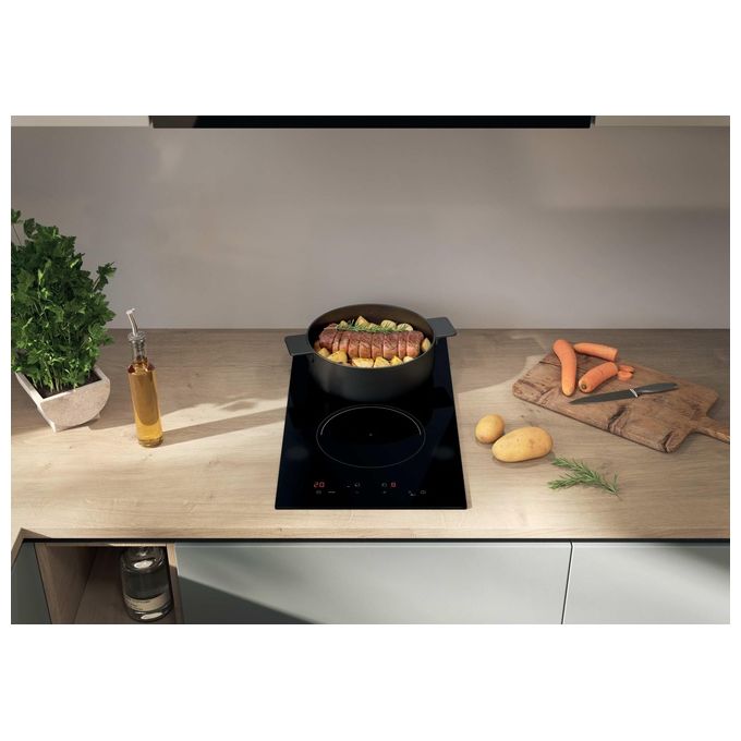 Candy 33803656 Idea Piano cottura a induzione 29 cm 2 zone potenza massima 2100 W colore Nero