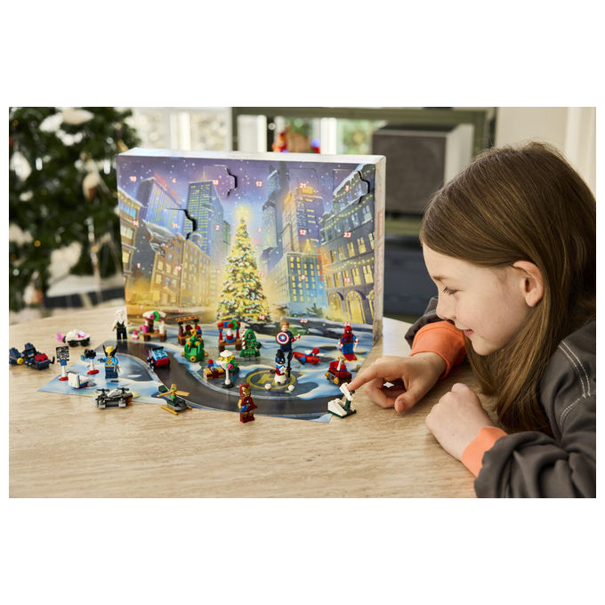 Lego 76340 Calendario dell'Avvento 2026 Set da Costruzione 317 Pezzi con 6 Minifigure Marvel colore Multicolore