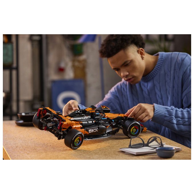 Lego 42228 Technic Set di Costruzione Auto McLaren MCL39 F1 scala 1:8 1675 pezzi Motore V6 DRS per Adulti