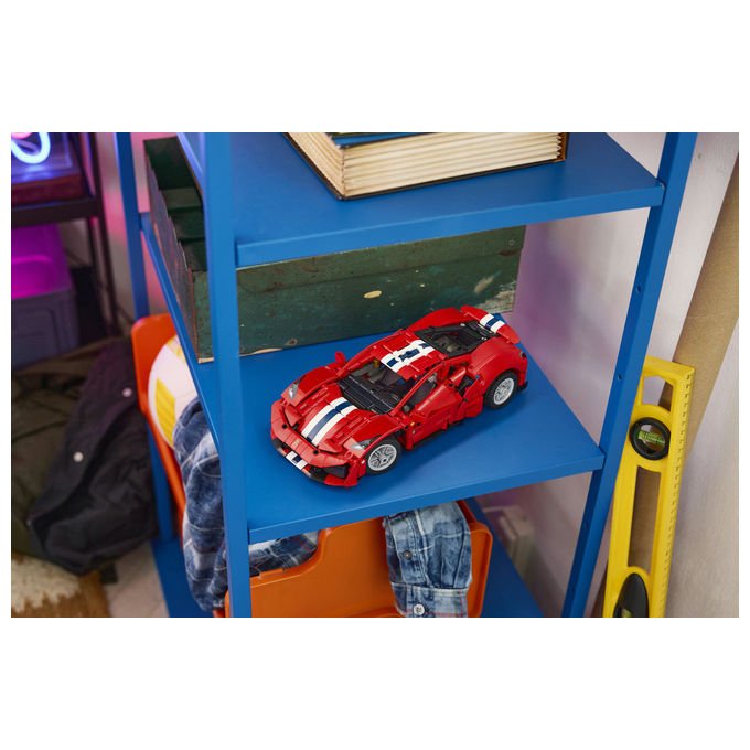 Lego 42235 LEGO Technic Set da costruzione per bambini 882 pezzi con motore V8 pistoni mobili sterzo funzionante portiere e cofano apribili codice digitale Forza Horizon 6 colore Rosso