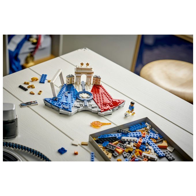 Lego 43013 Editions Set da costruzione Highlights Calcistici Kylian Mbappé 490 pezzi con Minifigure da Collezione
