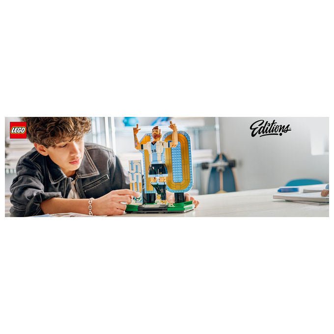 Lego 43015 Editions Lionel Messi Leggenda del Calcio Action Figure da Collezione 958 pezzi 12+