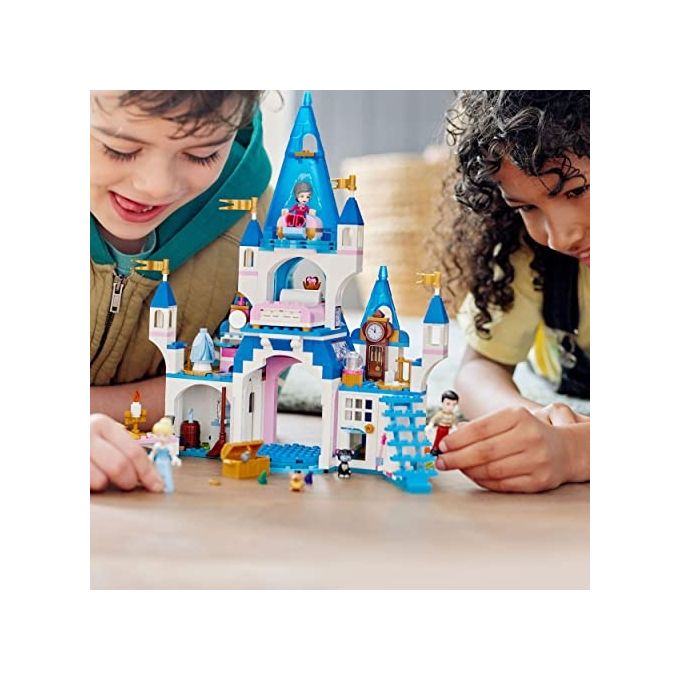 LEGO Principessa Disney 43206 Il Castello di Cenerentola e del Principe Azzurro, Idea Regalo, Giocattolo per Bambini 5+ Anni