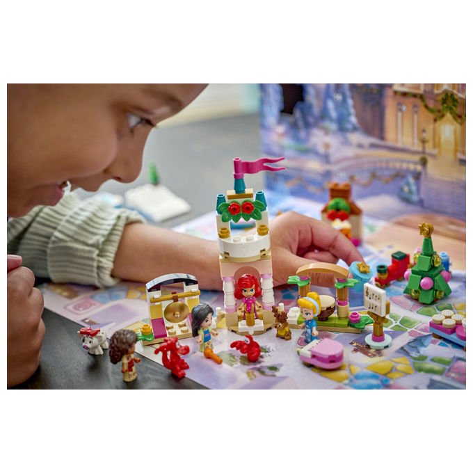 Lego 43298 Calendario dell'Avvento LEGO Disney Princess 2026 Set da Costruzione con 290 Pezzi per Bambini da 5+ Anni colore Multicolore