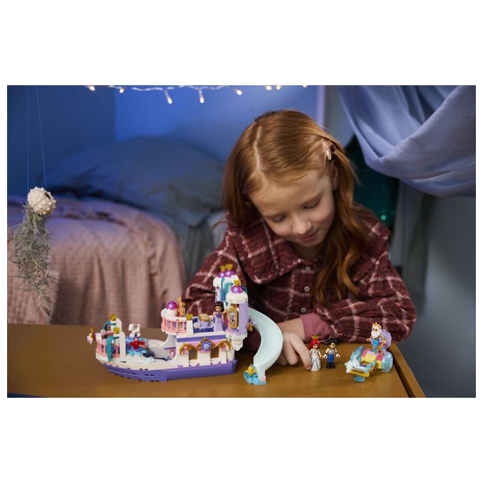 Lego 43299 Disney Princess Barca Nuziale Ariel Giocattolo collezione 519 Pezzi Minifigure Ariel Eric Re Tritone Vanessa Flounder Sebastian Max Set Bambini e Bambine 6 Anni idea regalo colore non specificato