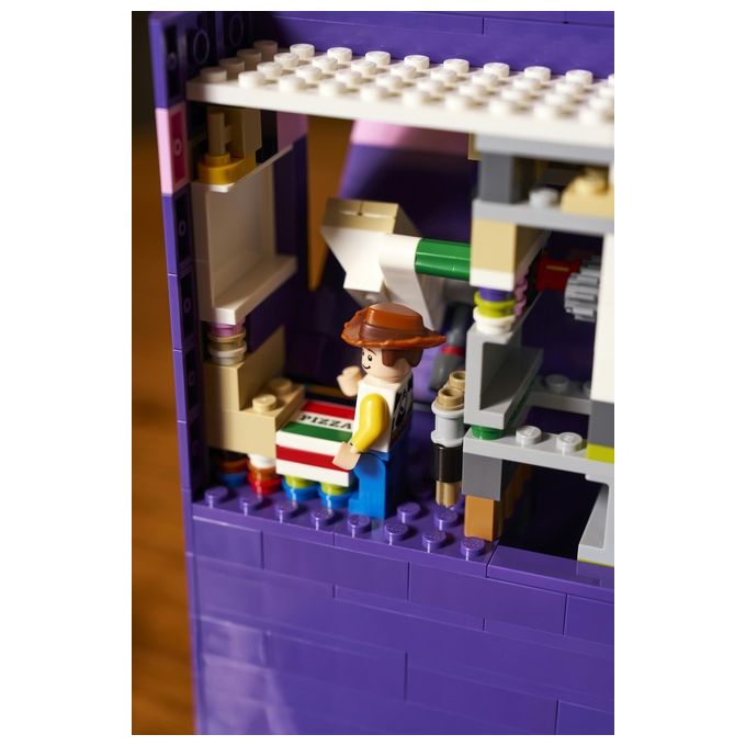 Lego 43301 Disney Pixar Fermalibri di Slinky Toy Story Set da Costruzione per Adulti 1307 Pezzi con Minifigure di Woody