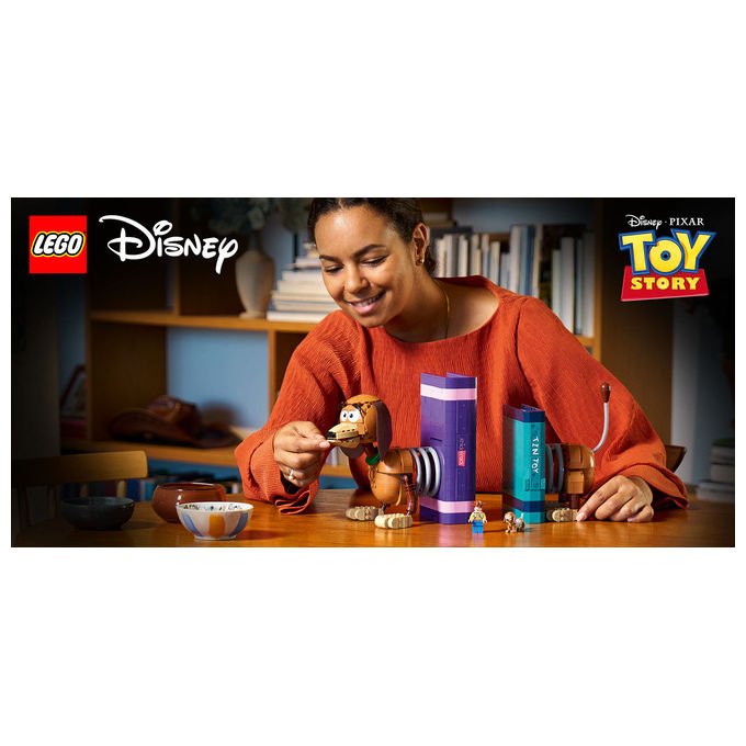 Lego 43301 Disney Pixar Fermalibri di Slinky Toy Story Set da Costruzione per Adulti 1307 Pezzi con Minifigure di Woody