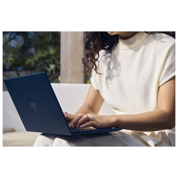 HP E4LH4AT HP EliteBook X G2a 14'' 3K 32 GB LPDDR5x-SDRAM 512 GB SSD Wi-Fi 7 Windows 11 Pro colore Argento